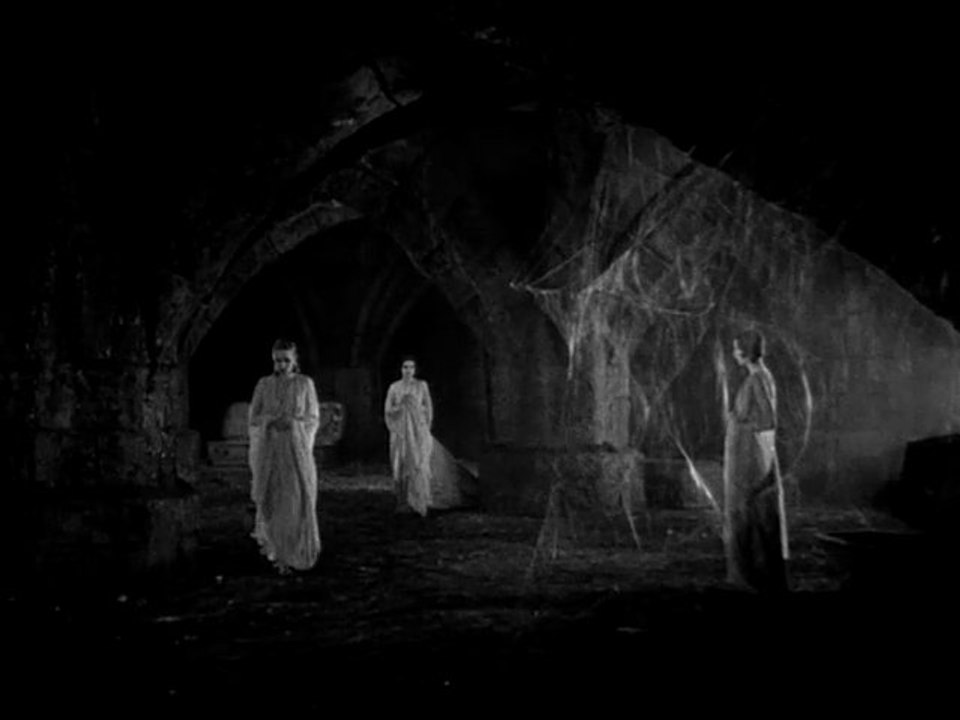 Dracula (1931) - Clip The Count