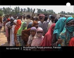 Flood survivors in Pakistan - no comment