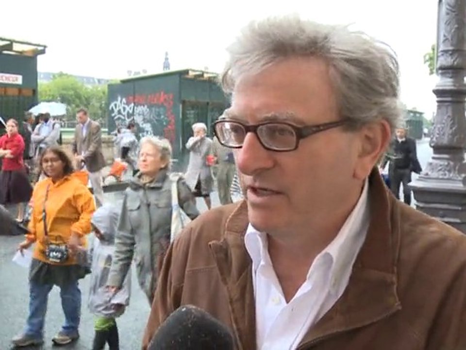 Des milliers de croyants célèbrent l'Assomption à Paris