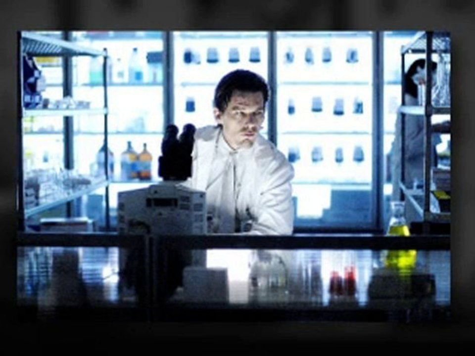 Watch Daybreakers Online