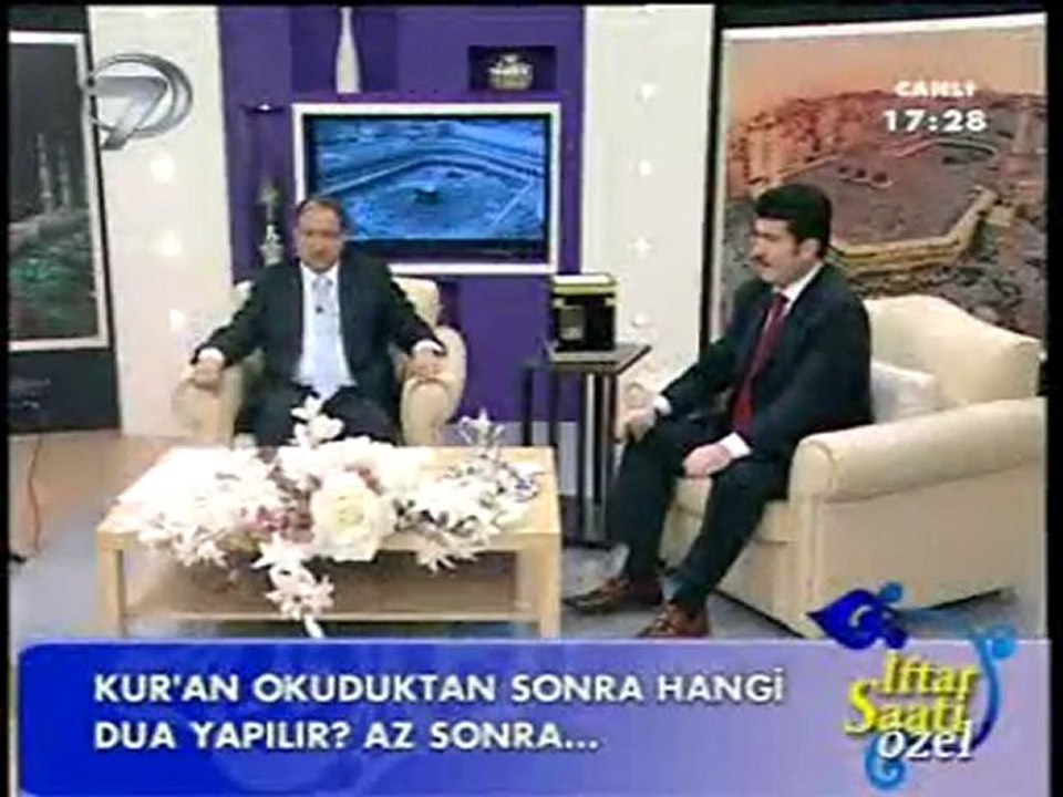 ADEM KARABEY RAMAZAN 2010 KASİDE NEYLEYEYİM DÜNYAYI KANAL 7