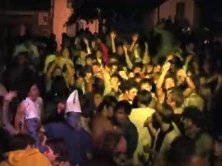 Ile aux Moines-Bal 15-08-2010 "I gotta feeling"