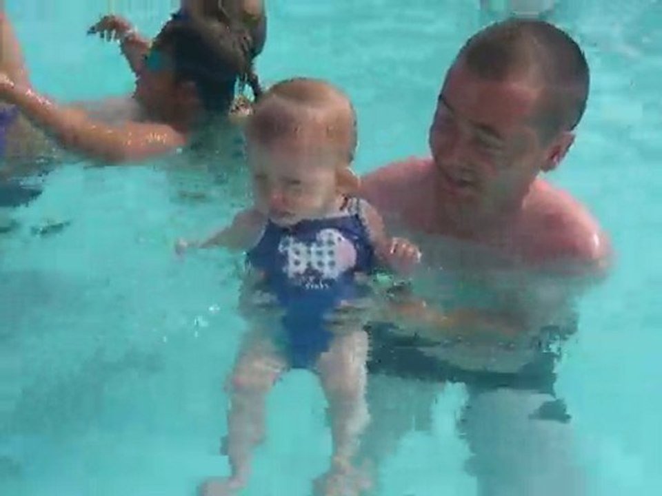 Camping - La piscine 1