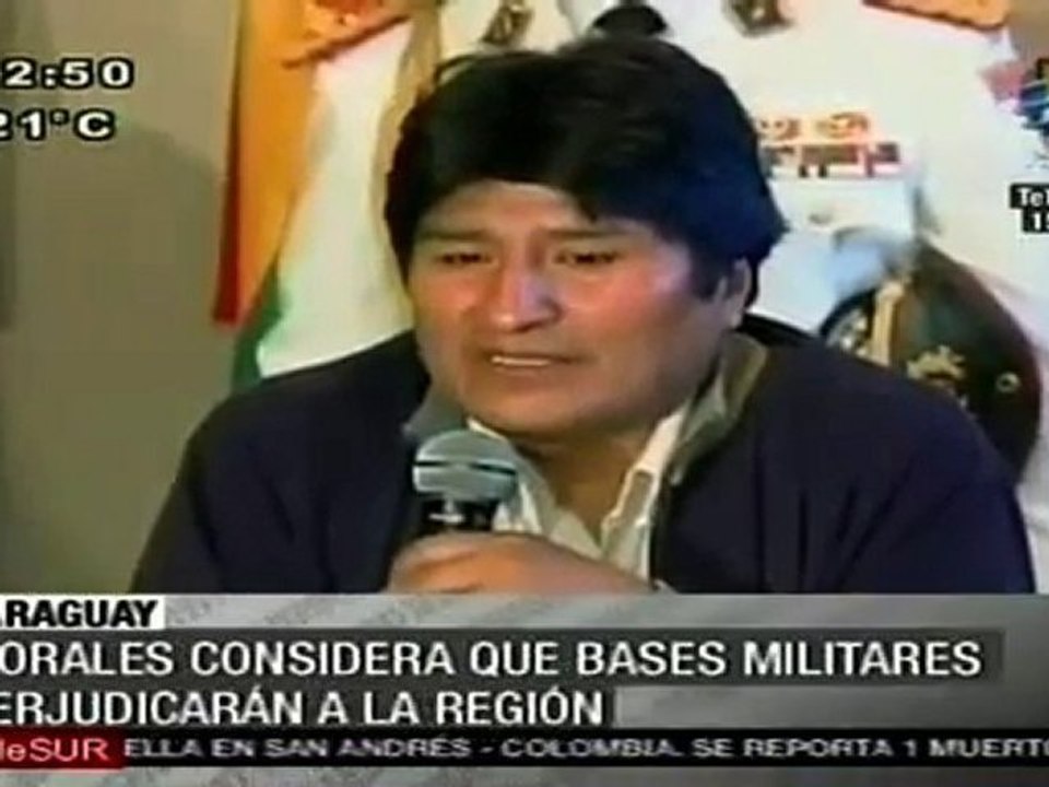 Evo Morales: Donde hay bases militares estadounidenses no se