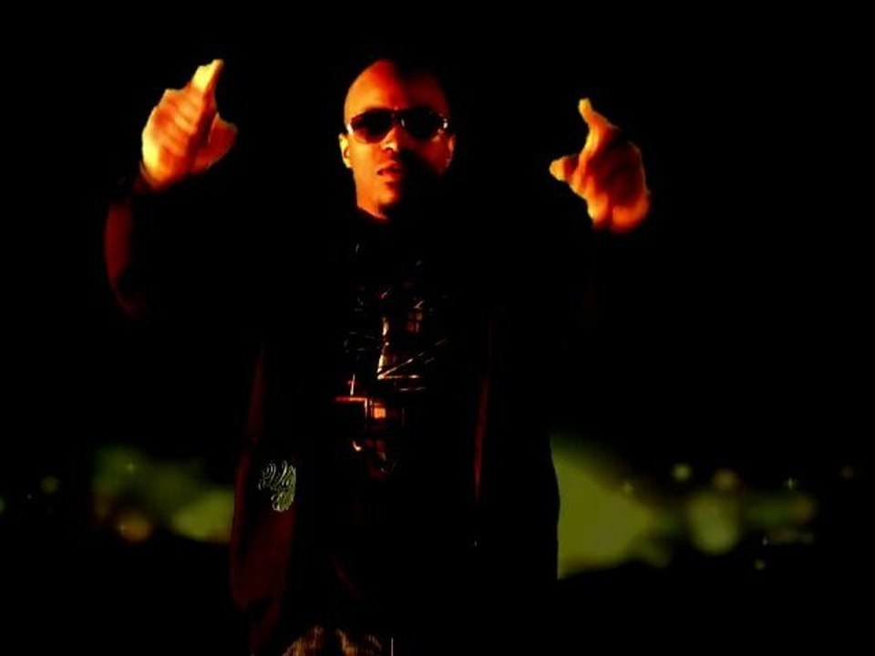 TIBé - QUI EST-CE ? ( street clip) HD