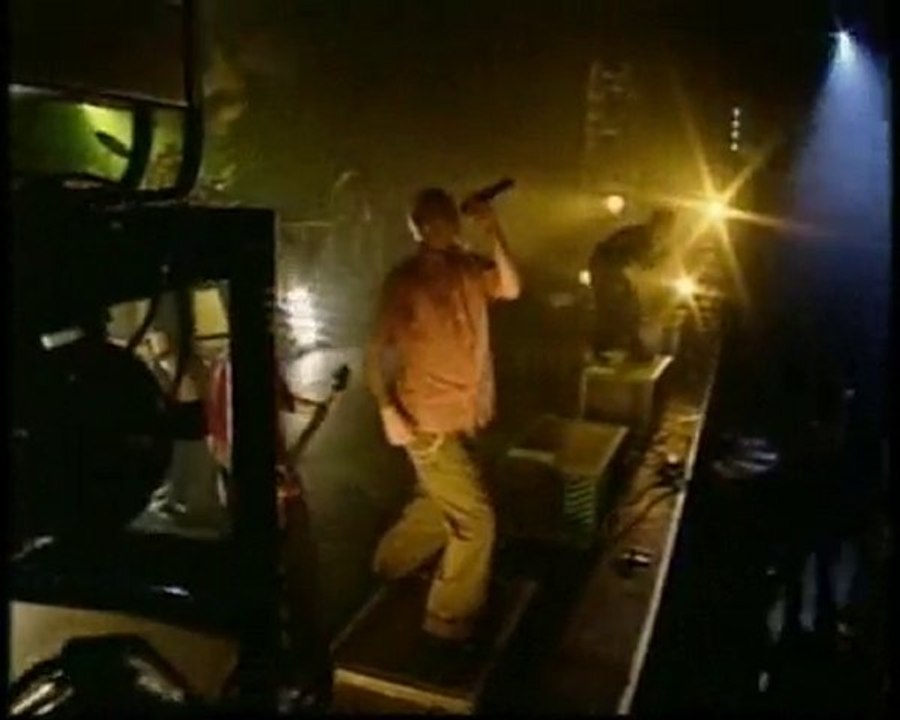 Papercut live docklands Arena London