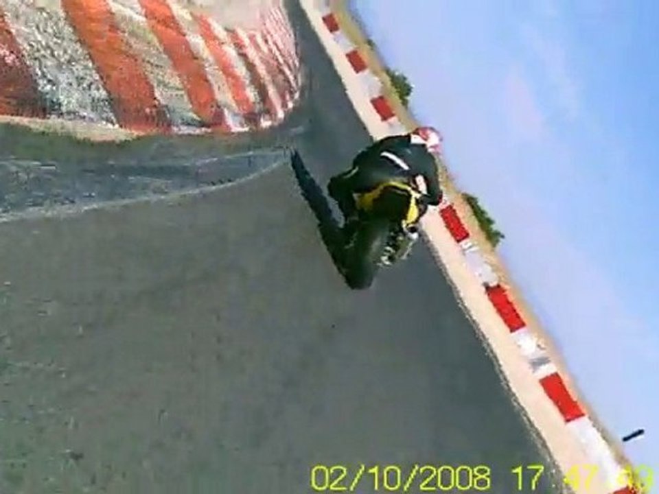 fred en ducati hypermotard 1100s a ledenon