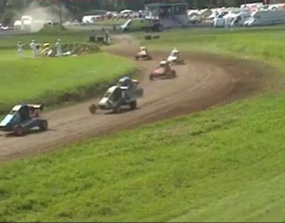 ISSOIRE 8-8-2010 - Karts 500