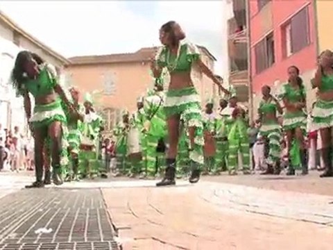 Dax féria 2010 défilé du 15 aout ...martinique