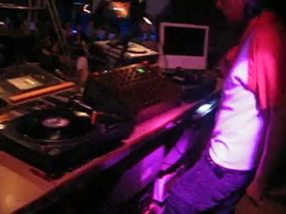 Dj.X.Tap (No Name) @ N.O.N BIG CLOSING PARTY 31.7