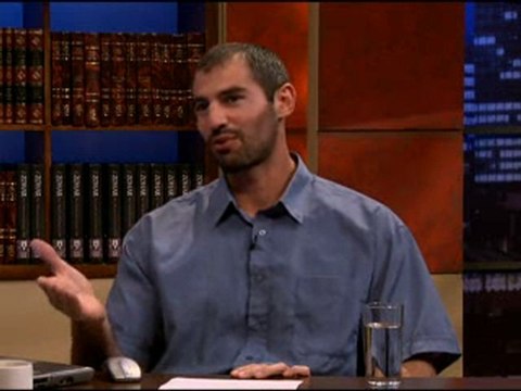 Почему Вы не отвечаете на вопросы прямо?