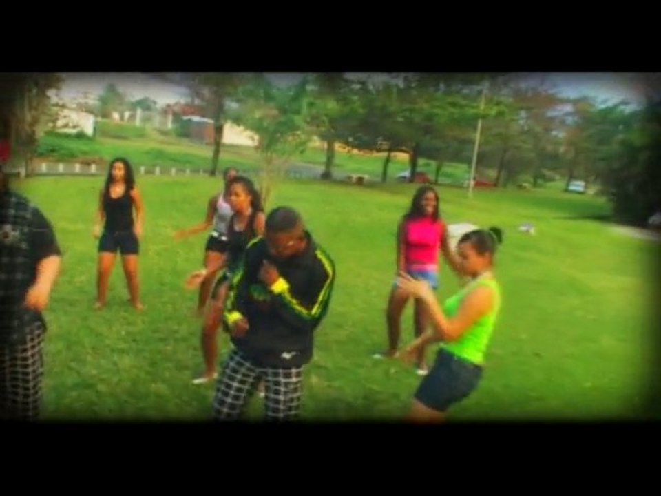 Bouge çà - D@ddy'S feat. Mc Duc