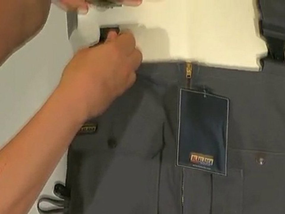 Viel Werkzeug passt rein, Arbeitskleidung Latzhose