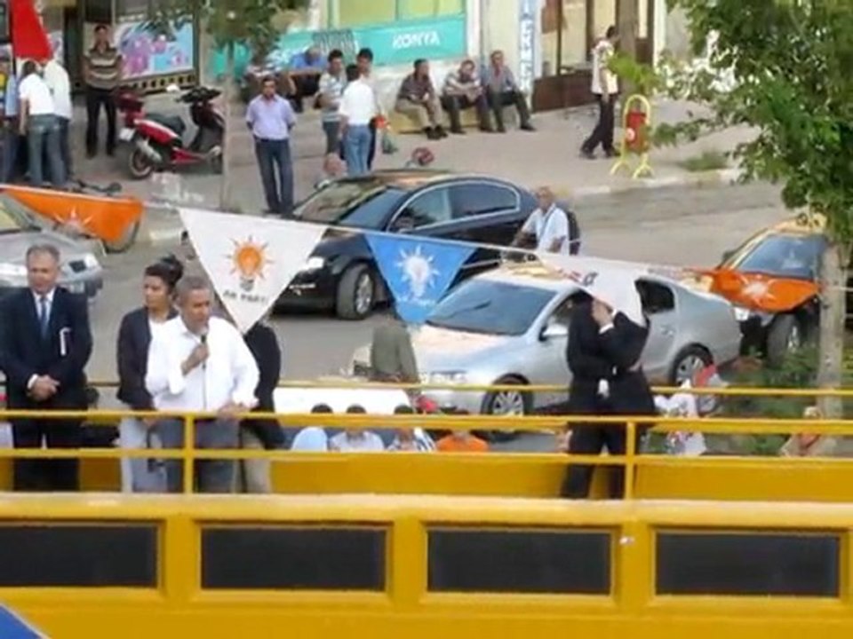 Arınç Seydişehir'de miting  yaptı