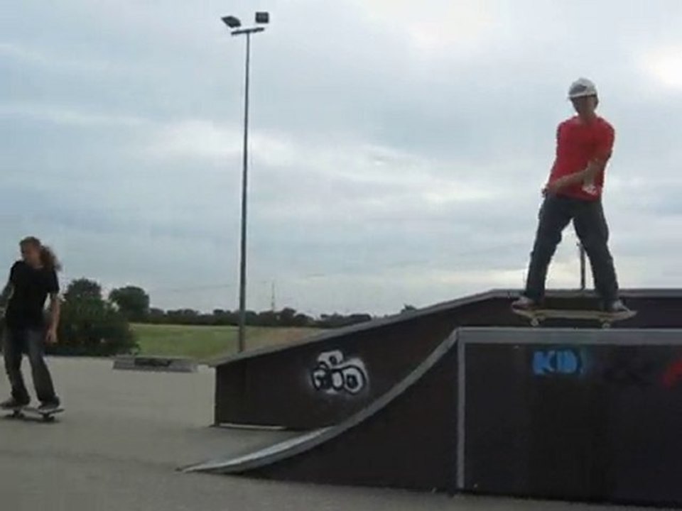 18-08-10 skate