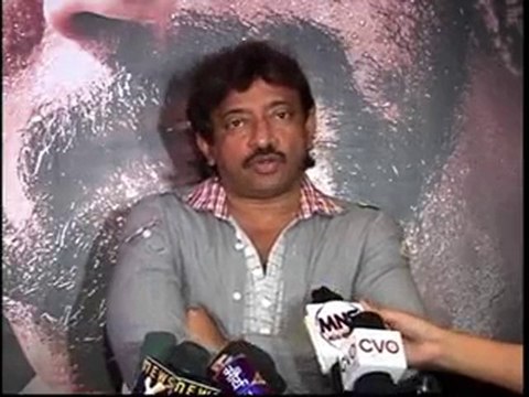 Latest Bollywood Events,'Rakht Charitra' Looks Unveil-NyooTV