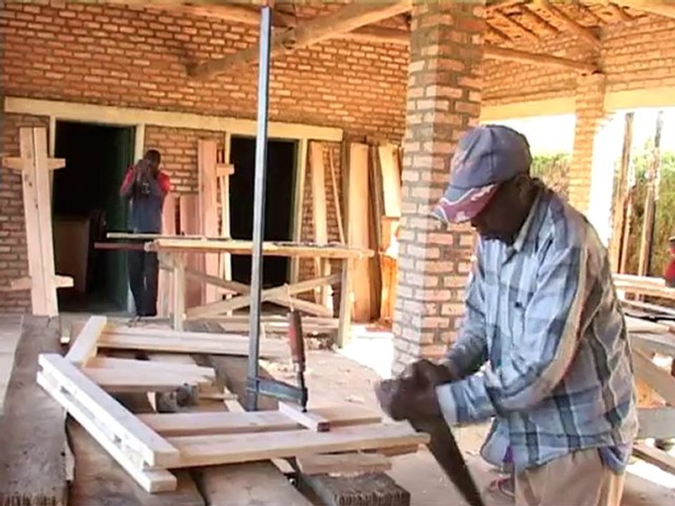 1/2 Projet bois Rwanda, DuhamicAdri Adenya Frères des Hommes