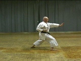 karaté club Léo Lagrange Draguignan kata shotokan Wankan Philippe Bouvier 7ème Dan