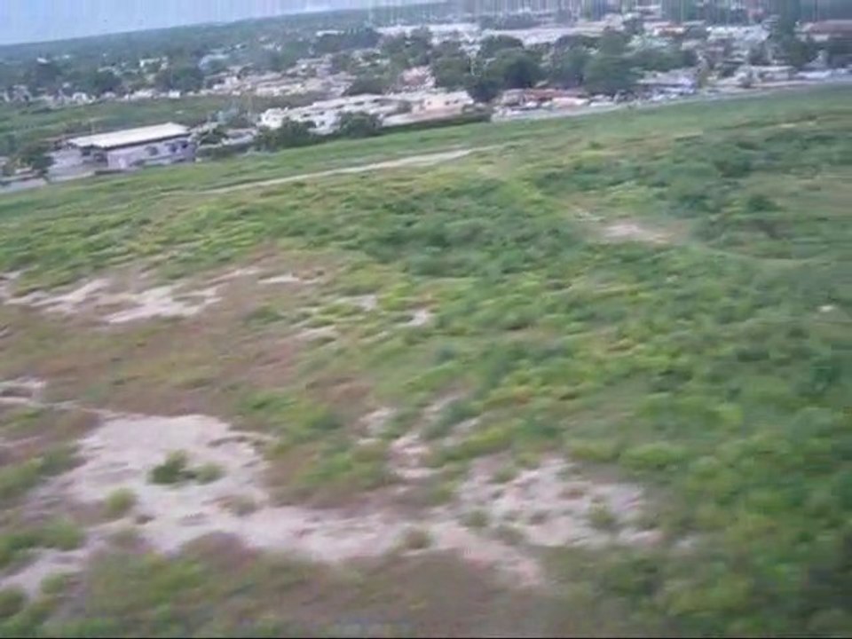 Haïti, la vie après le séisme: survol de Cité Soleil