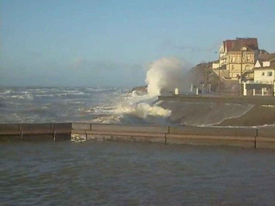 Mer déchaînée à Wimereux 2