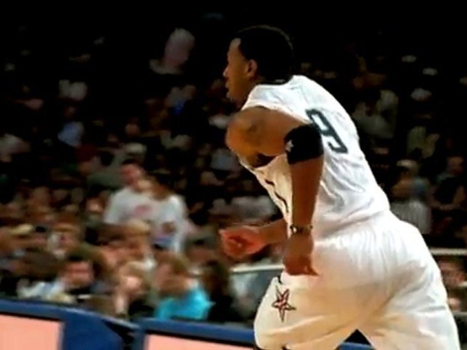 Andre Iguodala gets the steal in a game against France and f
