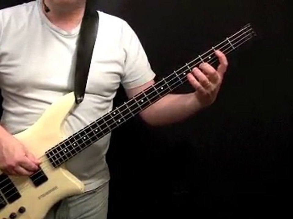 How To Play Bass -Good TImes