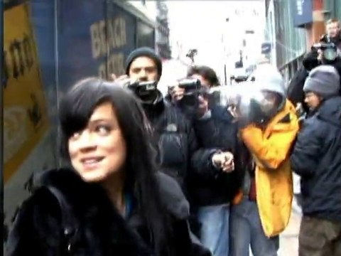 SNTV - Lily gets whiplash