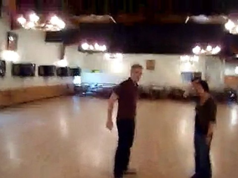 FreeSwingDanceLessons.com : Class Review : Performance Routi