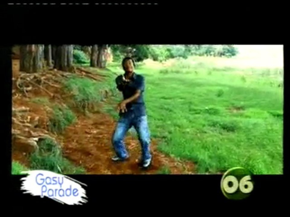 JUSTIN //  Expliquez moi ?