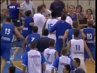 Basket: incredibile rissa tra Grecia e Serbia
