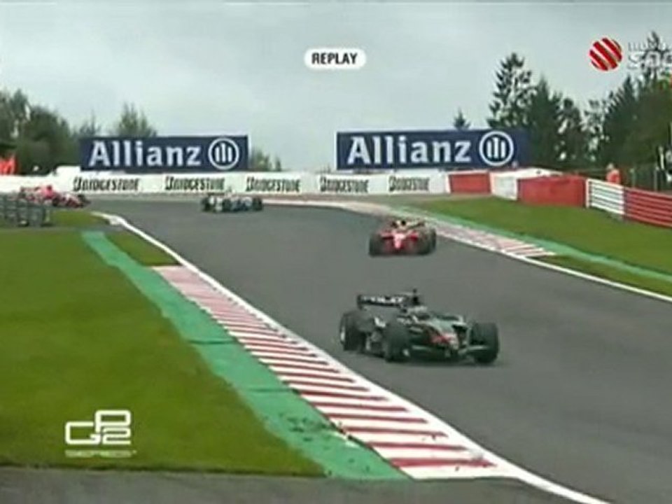 Huge crash Charles Pic 2010 GP2 Rd08 Spa Race 2