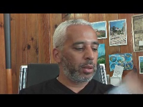 Les fatwas étranges d'Ibn Baz. par: Metmati Mâamar