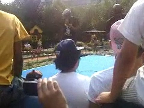 Despo Rutti & Serna Dangeroots