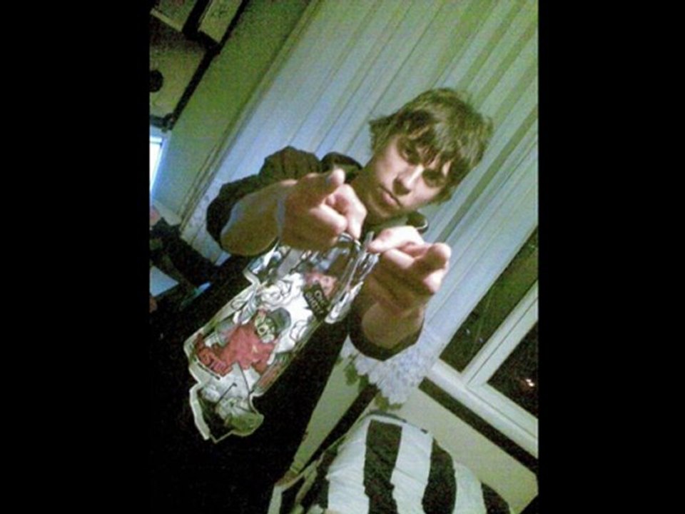 De'quell - Yol Gözüktü Artık