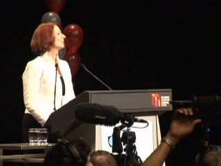 Australia set for hung parliament as voters punish PM