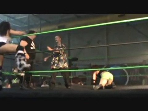 Shorty Smalls & Kacee Carlisle vs Jersey Kidd & Persia