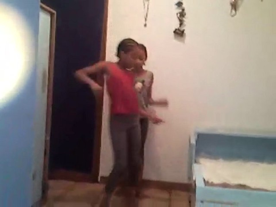 dania&nouracham