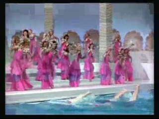 Grande Chorégraphie d'au bal des Sirenes de Courlicoucou