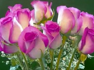 GYÖNGÉDEN ÖLEL ÁT ÉS RINGASS SZERELEM..