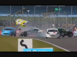 ginetta jr silverstone big crash