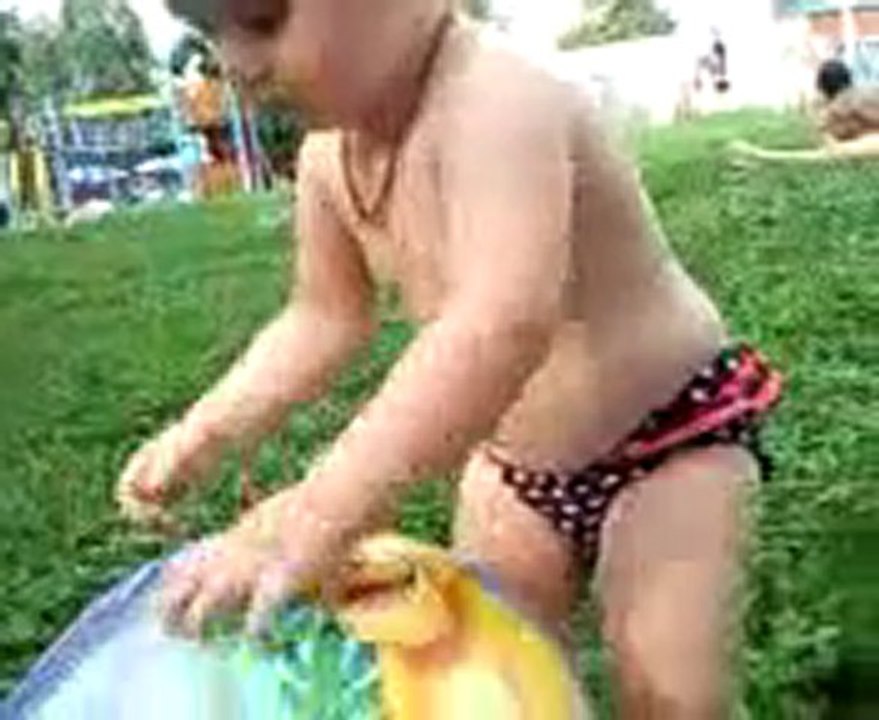 A la piscine (2)