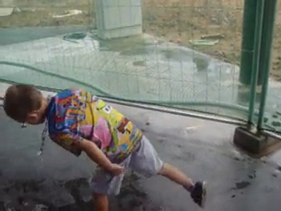 Evan danse Thriller le 22/08/2010