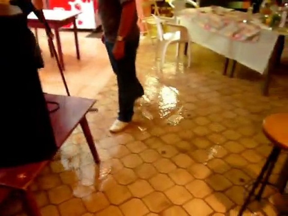 Déluge au tennis de gembloux