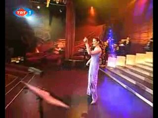 candan erçetin darıldın mı gülüm bana