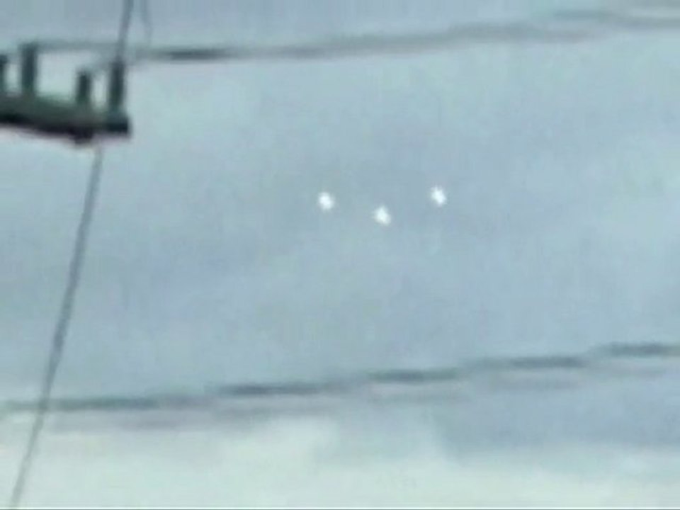 Massive UFO Sightings In Hawaii! UFO's 2010 Hawaii