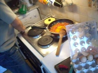 Tadeusz Pabisiak w kuchni