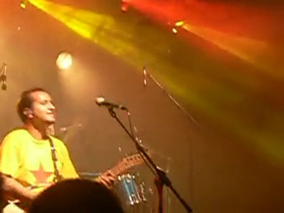 sangria gratuite nay 2010 "il a fait de la moto"