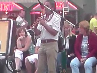 tres jolie a voir et a ecouter