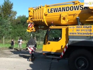 Transport rygli trybun na stadion. Wrocław 23.08.2010