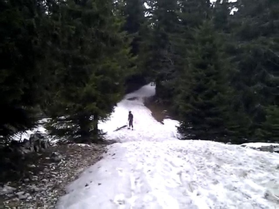 20100516 Semnoz dans la neige - Alexis